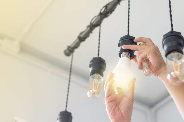 Cost of Light Bulb Changing Service in Worcester